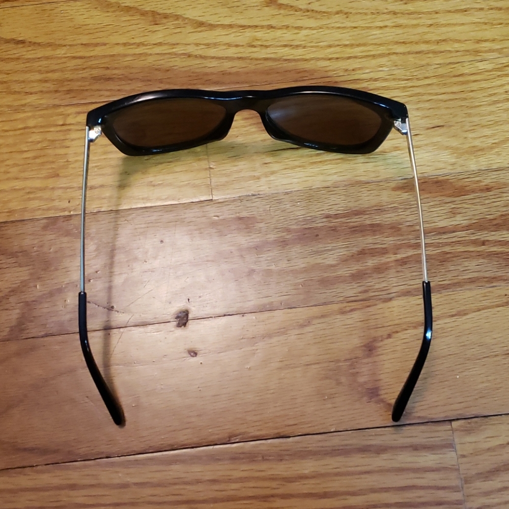 Michael Kors 31607P Sunglasses - Picture 4 of 4